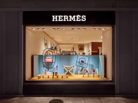 vitrine hermes paris